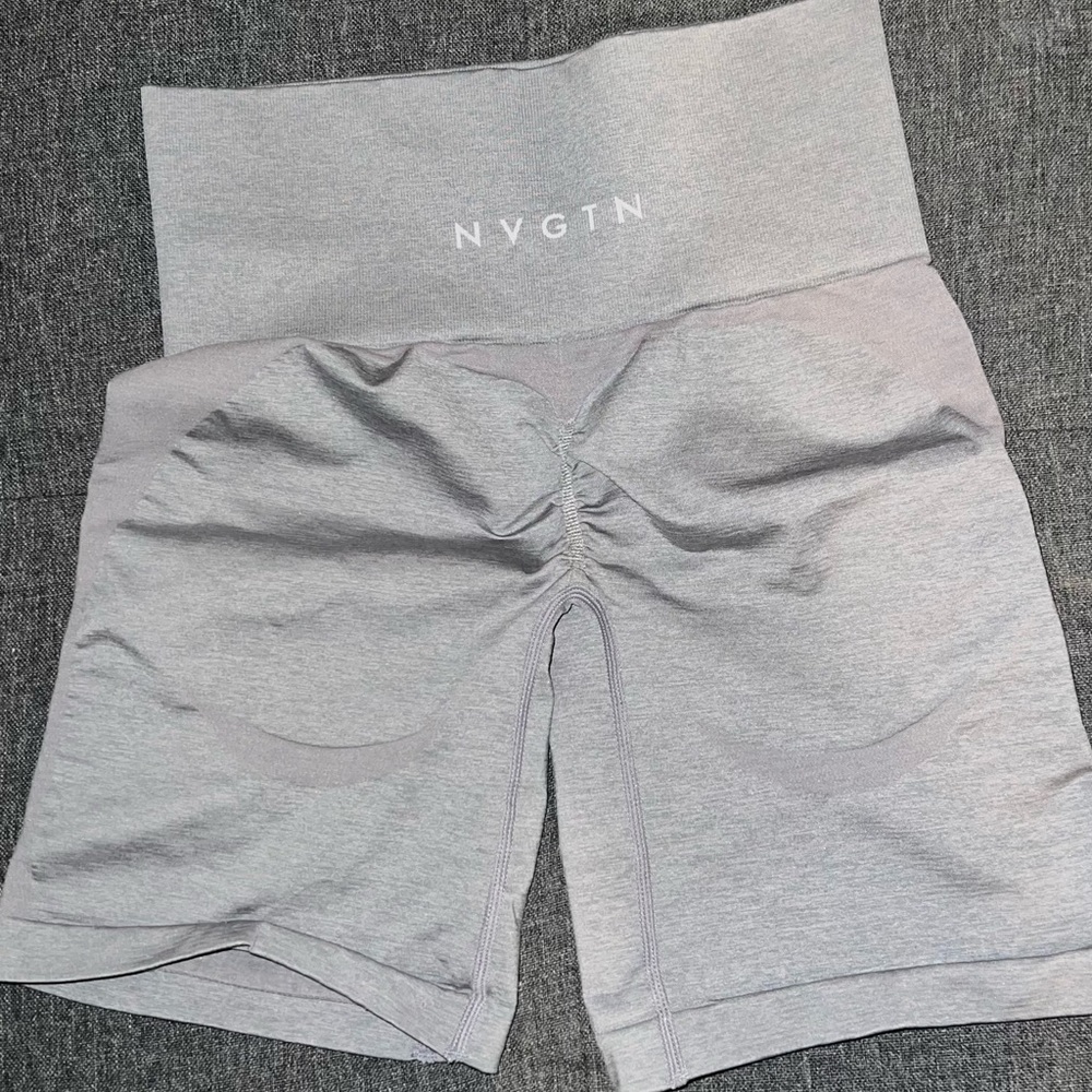 NVGTN- contour 2.0 seamless shorts